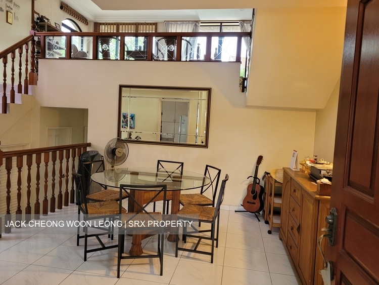 Jalan Dermawan (D23), Terrace #398891031